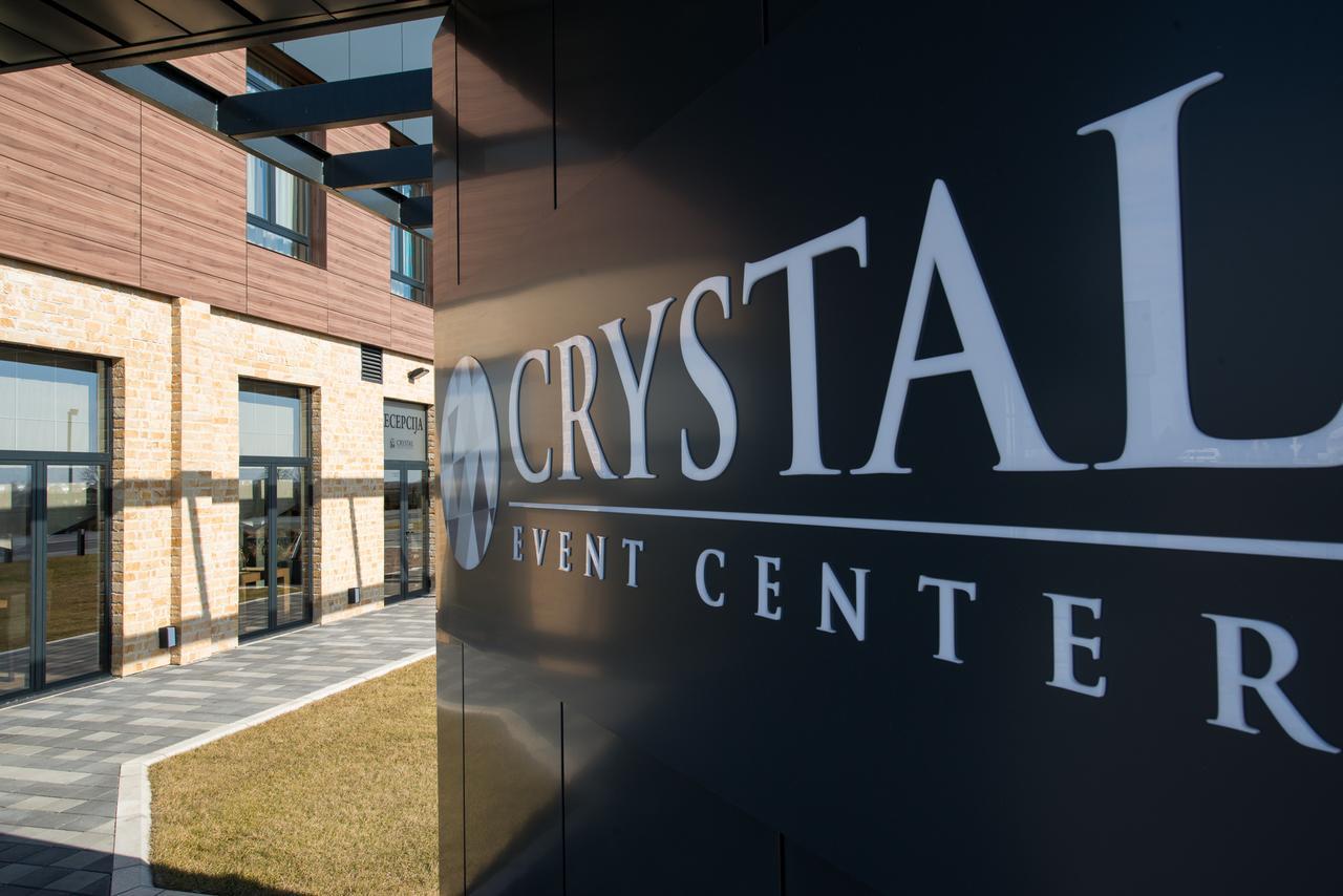 Hotel Crystal Pecinci Eksteriør billede